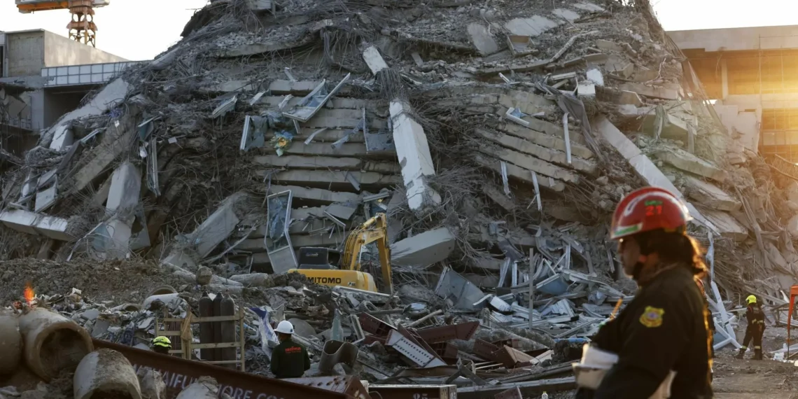 Las imágenes más impactantes del terremoto que ha sacudido Bangkok