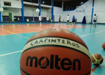 El básquet afeminado y masculino de Carpinteros del Sur juega este fin de semana en el Barbagelata