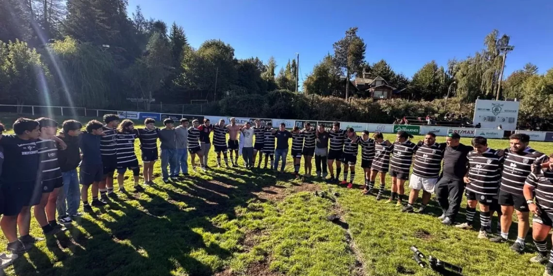 El plantel rector de rugby de Coihues consiguió una importante e histórica victoria ante Pehuenes
