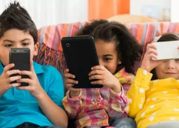 Guía para entender la nueva ley para proteger a los menores en el mundo dactilar