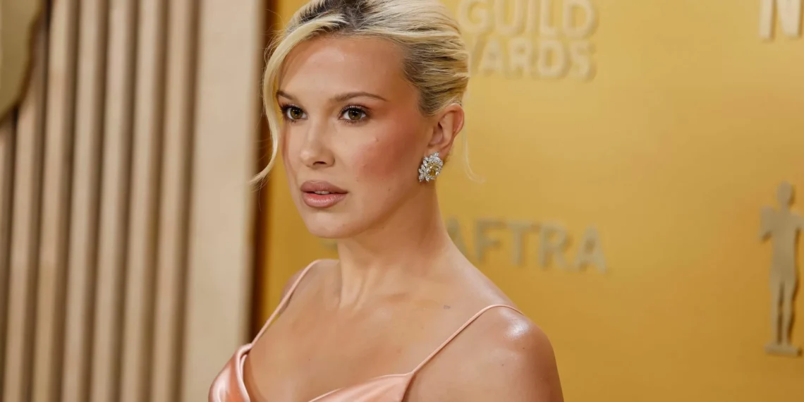La actriz Millie Bobby Brown denuncia acoso mediático por su superficie física: “Es perturbador”