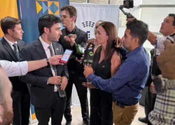 Ley de Profesionalidad escolar y aumento salarial: Torres destacó los logros en educación y respondió a las críticas