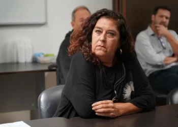 Tensión en una comisión de la reglamento por la ley para suspender las PASO: “Esto es un circo”