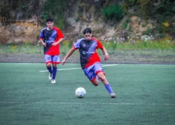 El fútbol hendido de la Liga Quetrihue va por su tercera función