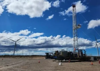 Clear Petroleum expande su presencia en Santa altura con un nuevo equipo de Pulling