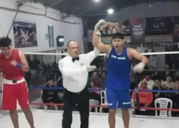 Mario Reyes cayó por punto ante el campeón rionegrino