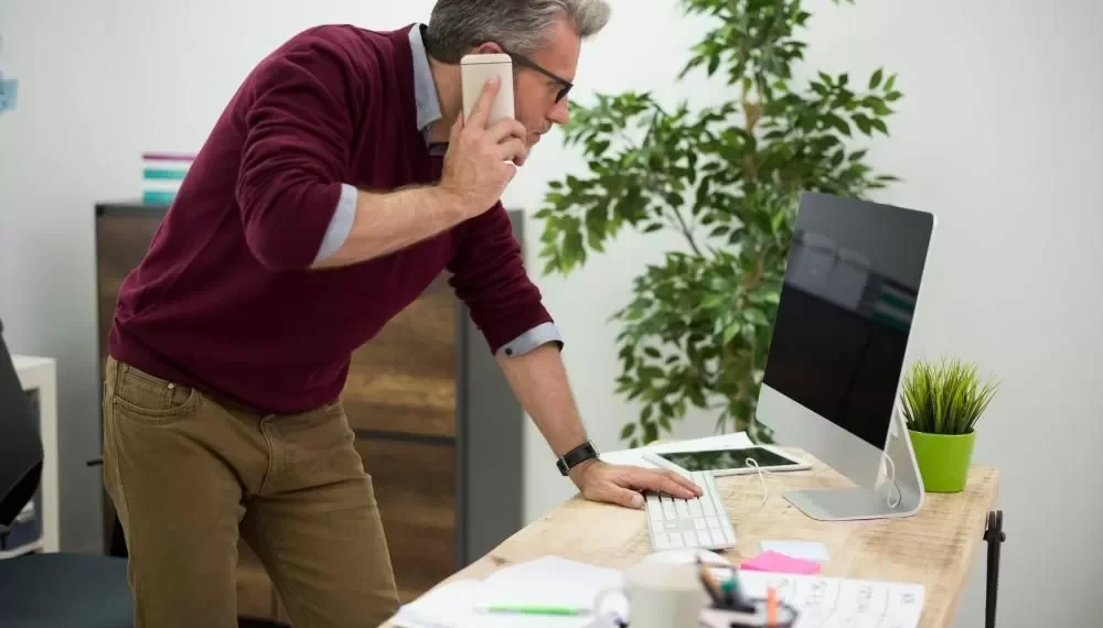 Un estudio sobre poner límites en el trabajo revela que hay que “imprimir a gestionar el tiempo y las expectativas, sin sentir la obligación de estar adecuado todo el tiempo”