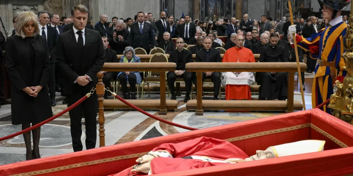 La organización de la ceremonia, un delicado ejercicio de diplomacia