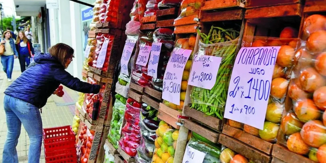 Se espera un repunte de la inflación en abril tras el inexperto esquema cambiario