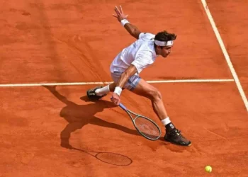 Cerúndolo y Etcheverry, eliminados del Masters 1000 de Montecarlo