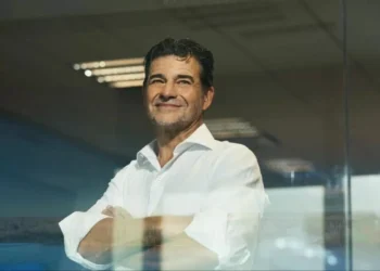 presencia Energy, la petrolera fundada por el ex CEO de YPF, adquiere Petronas Argentina y refuerza su liderazgo en Vaca Muerta