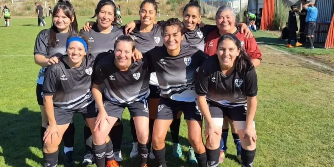 Las campeonas están intratables en la liga municipal de Bariloche