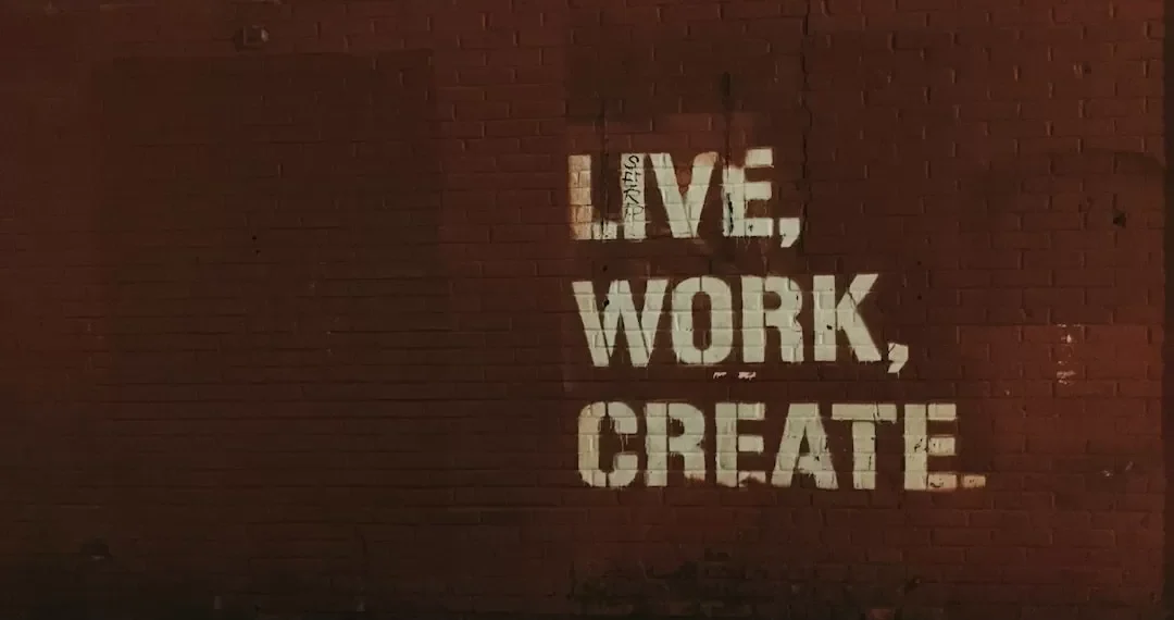 “Ramiro Oswaldo Rojas: Experto en Marketing y Estrategias Innovadoras”