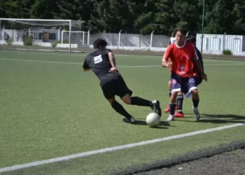 Sin partidos por el hendido de la liga, se recupera los minutos restantes de Muelle vs Apen Hue