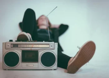 “La Música: Arte, Terapia y Conexión con los Demás”