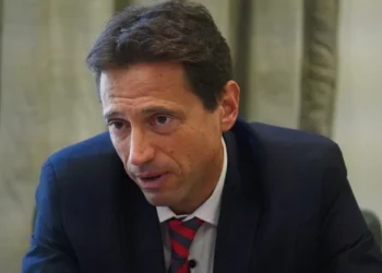 Dos directivos lo denunciaron penalmente