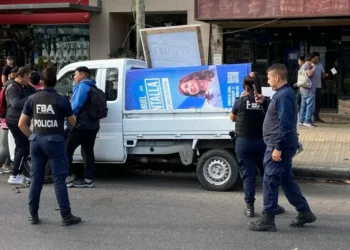 La Cámpora acusó a Ferraresi de desgraciar que coloquen carteles de Cristina en Avellaneda