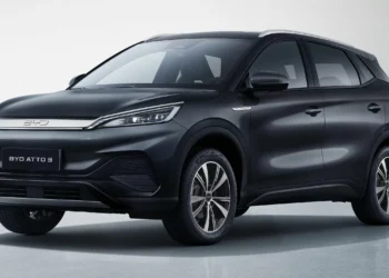 El BYD Atto 3 estrena restyling, mejora su suministro y se hace más eficiente