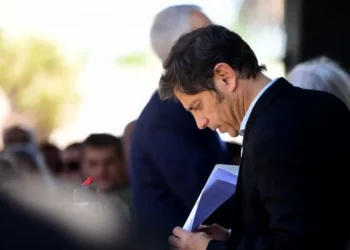 Kicillof evalúa un ‘decreto de fuerza mayor’ como último apelación para suspender las PASO