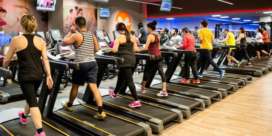 “Cuidar de tu corazón es cuidar de todo lo demás. No hace falta ser atleta, tampoco correr maratones. Solo moverte con regularidad, mantener hábitos saludables y entrenar con portaestandarte”, según un experto del deporte