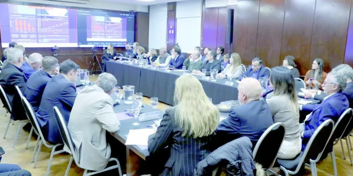 Se desarrollará una guía alimentaria doméstico que sea el marco rector para la confección de guías provinciales