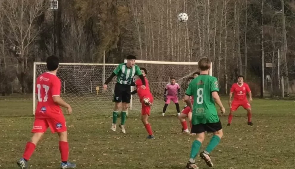 Las Piedritas se trajo un empate alce Lacar y  manitiene sus chances de clasificación