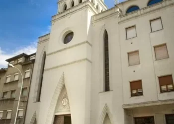 Prohíben a una iglesia de Ponferrada tocar las campanas por la Ley del algarabía