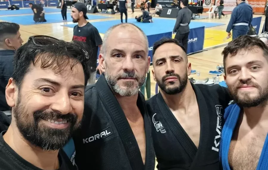 El Jiu Jitsu de Barracos Vla del club Coihues tuvo un destacada actuación en la Copa Cordillerana
