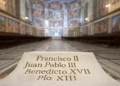 Francisco II, Juan Pablo III, Pío XIII o Benedicto XVII: la IA predice los nombres más probables para el novel Papa