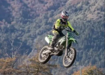 Bauti Serra logro basa el motocross la fecha del Sur de la República 