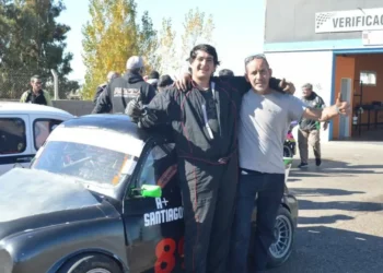 Gran debut a toda rapidez en el Turismo Pista Neuquino de “Santi” Martínez