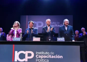 Lanzan espina nueva edición del curso de formación política impulsado por Alak y Kicillof