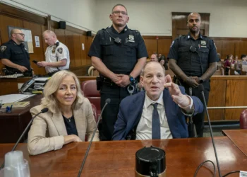 El junta declara culpable a Harvey Weinstein de un cargo de agresión sexual en Nueva York