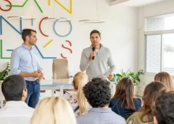 Con armado natural, los Passaglia acusan al PRO de someterse a las presiones de Karina