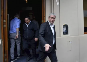 Ferraresi analiza replegarse a la boleta de concejales si Cristina y Kicillof acuerdan espina lista de unidad