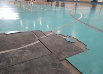 Se concretó la importación del nuevo piso para los gimnasios Barbagelata y Mercado