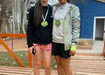 Justine Charbonnel representó a la localidad en el circuito patagónico de calzado deportivo