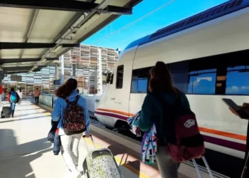 Verano Joven 2025: estos son todos los descuentos en mudanza a los que puedes acceder