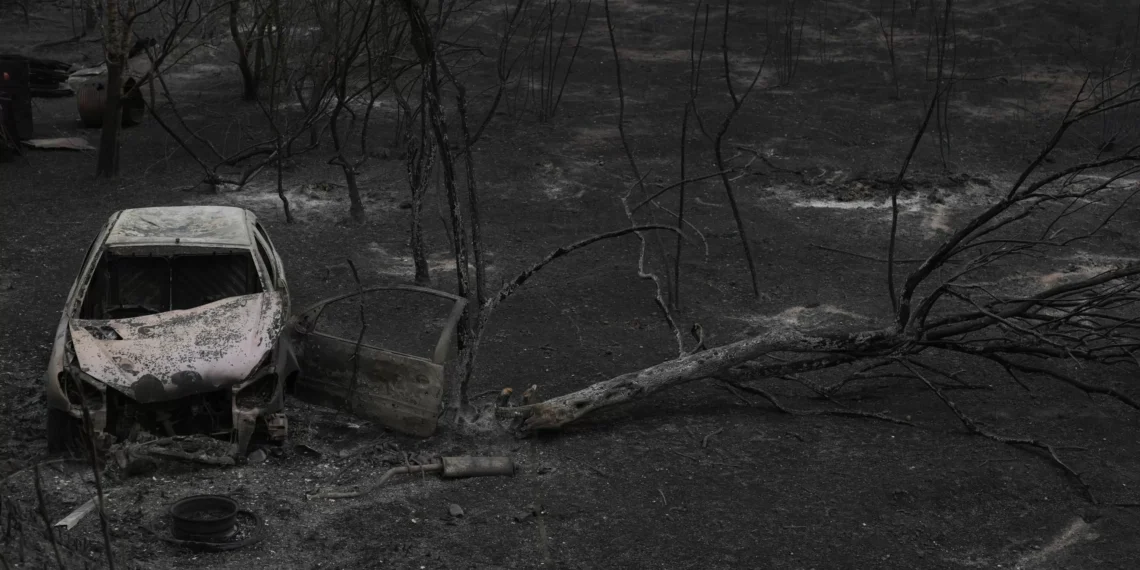 Estabilizado el incendio en Tarragona tras arrasar 3.300 hectáreas