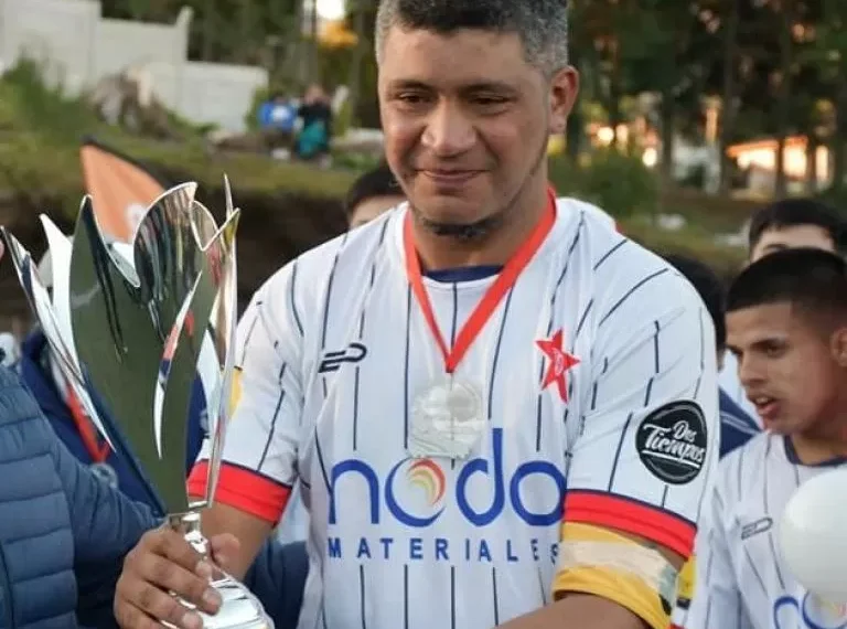 Guillermo Tegano: “Este homenaje me emociona y no romanza a mí sino a mi familia, a mis amigos”