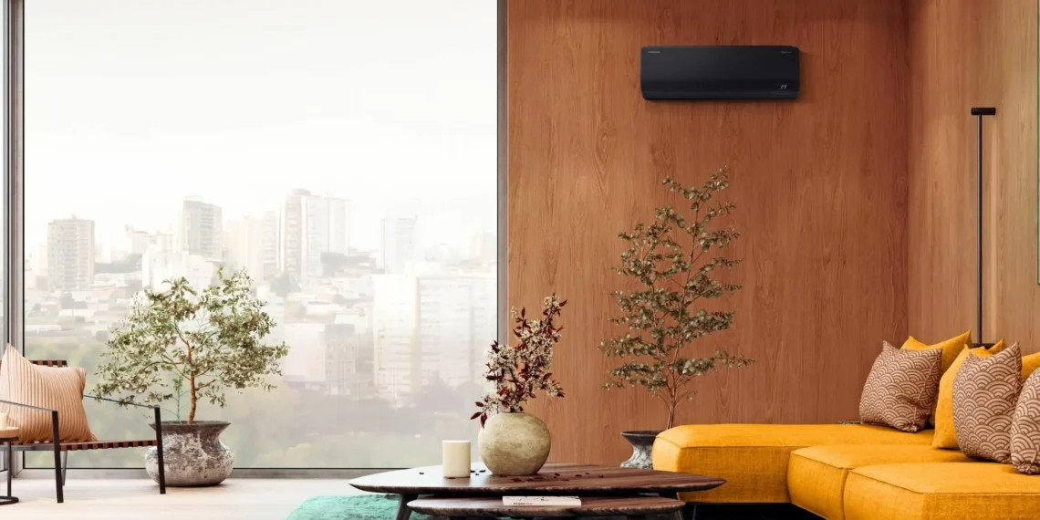 El 71% de los españoles evita encender el aire disponible por temor a la factura, pero desconoce cuánto consume