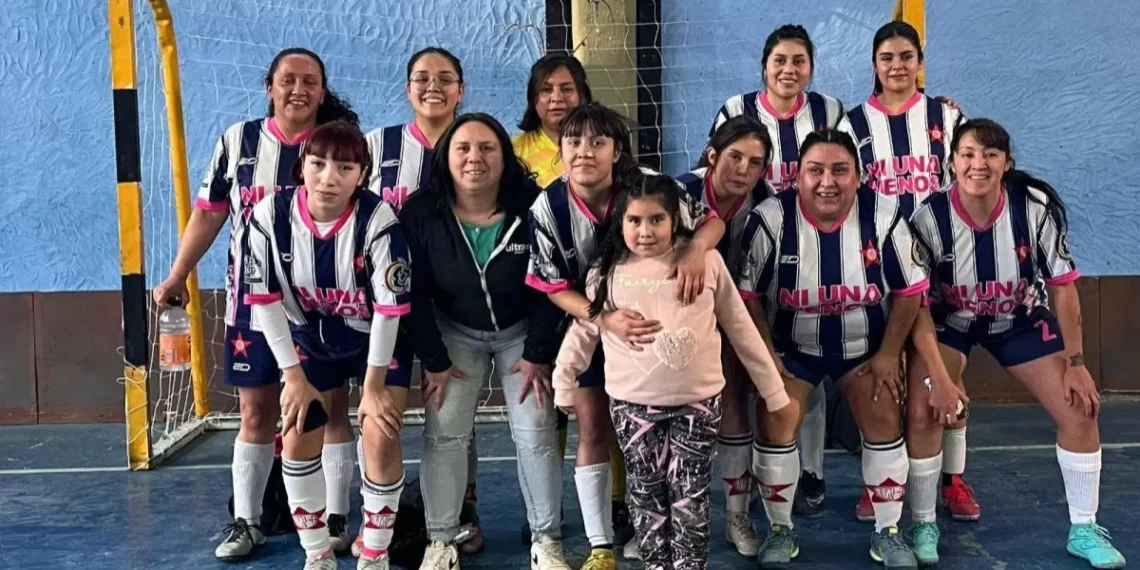 El Depo a puro acierto se quedó con el liderazgo del futsal femenino