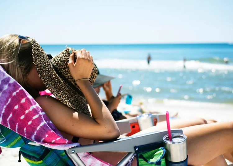 ¿Puedo tomar el sol o ir a la playa si tomo lorazepam?