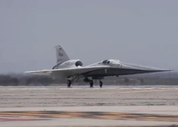 El avión silencioso de la NASA entra en pista de despegue