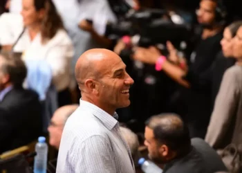 Santilli pidió por Martinianunca y Karina le dijo que nunca le gustan los cocineros