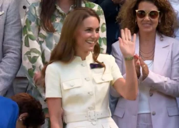 Kate Middleton recibe espina gran ovación en su reaparición en Wimbledon