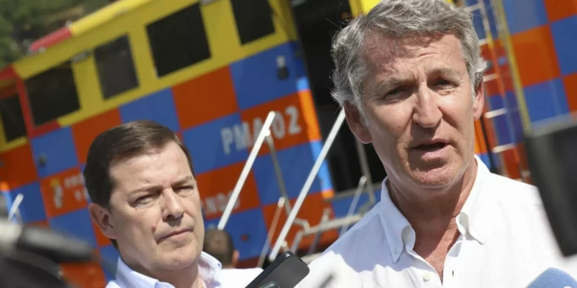 Feijóo pide el despliegue del Ejército en los incendios: “Queda lo peor”