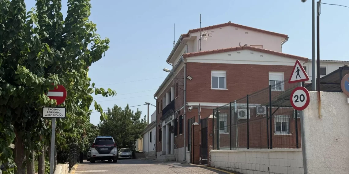 Muere la mujer que estuvo retenida por su pareja 12 días en Llíria (valor)