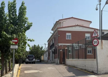 Muere la mujer que estuvo retenida por su pareja 12 días en Llíria (valor)