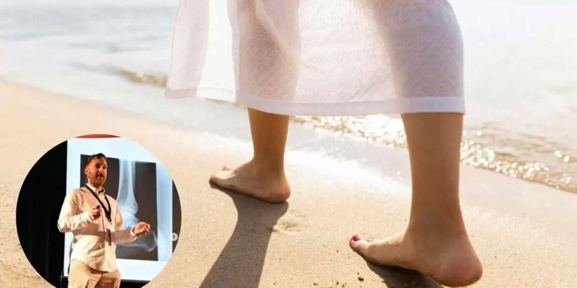 Manuel Vidal, podólogo, sobre trasladarse descalzo por la arena: “Tus músculos y tus tendones trabajarán el doble”